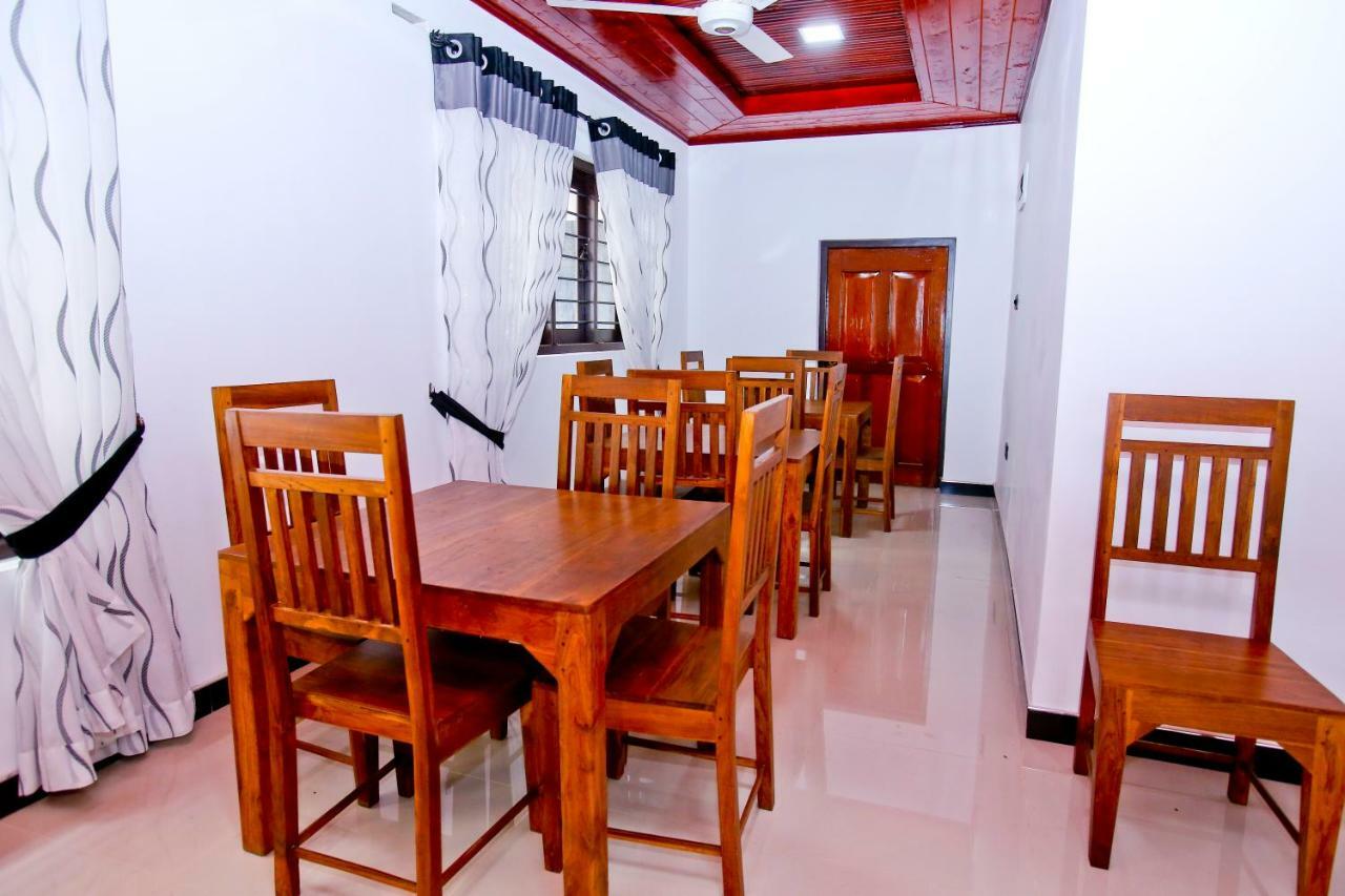 Sapumal فندق *